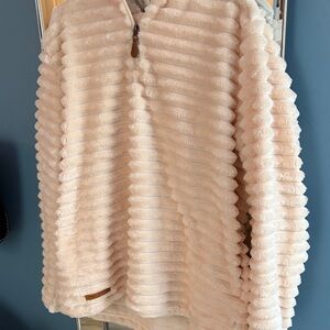 Simply Southern women’s Cream Textured Pullover Sweater (M)